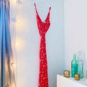 En screen wrap dress